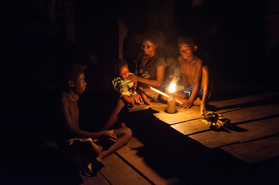 Agta family at home during the evening